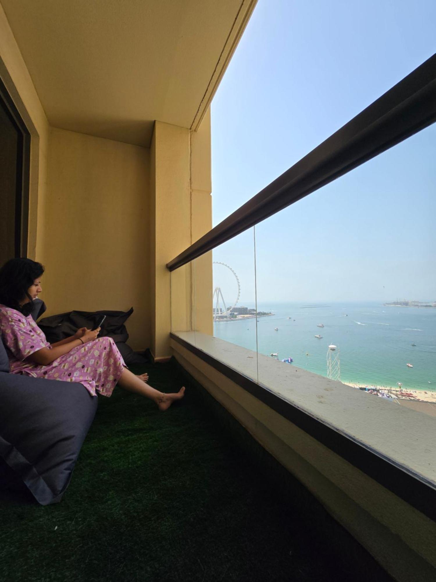 1 World Beach Property, Jbr, Award Winning Hostel, Coliving, Near Metro Dubaj Kültér fotó