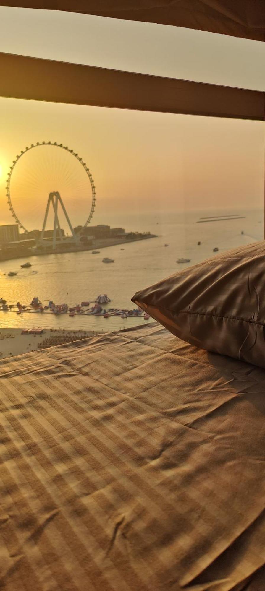 1 World Beach Property, Jbr, Award Winning Hostel, Coliving, Near Metro Dubaj Kültér fotó
